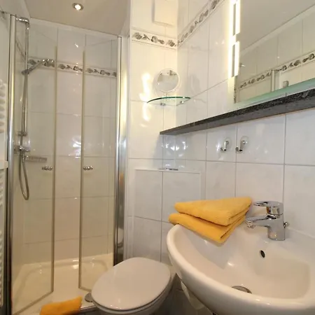 Lord Nelson 705 Apartament *